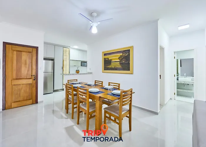 espaçoso com ar condicionado e Wi-fi, a 100 metros da praia - Edifício Estoril